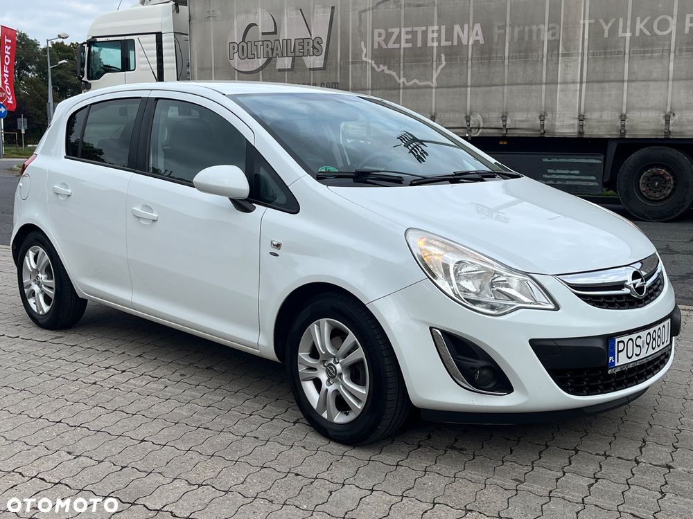 Opel Corsa 1.4 16V Satellite - 9