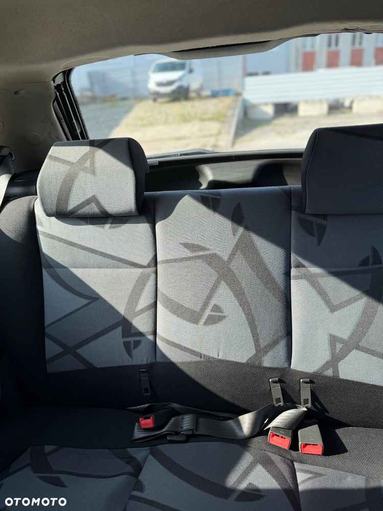 Fiat Punto - 16