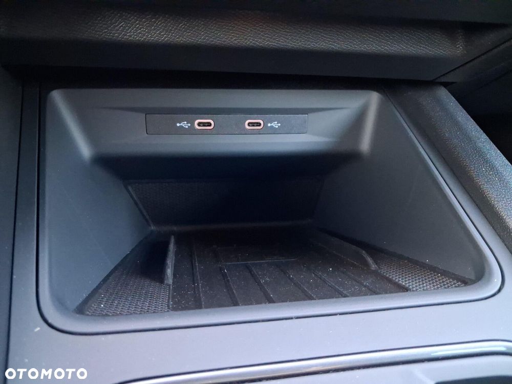 Cupra Leon 1.5 eTSI DSG - 35