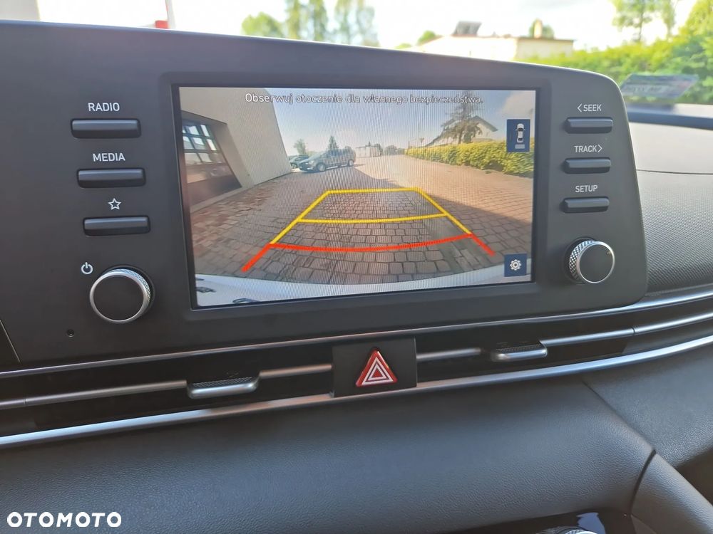Hyundai Elantra 1.6 Smart - 22