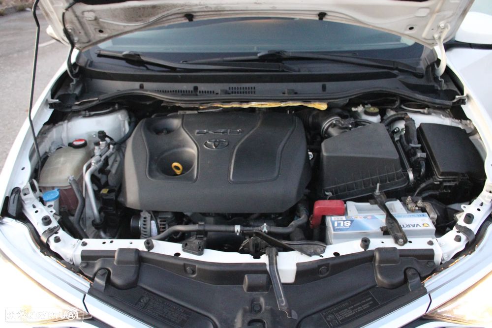 Toyota Auris 1.4 D-4D Comfort - 23