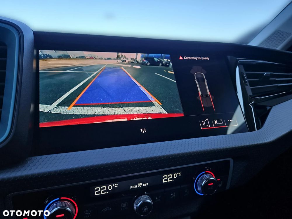 Audi A1 Sportback 30 TFSI Advanced S tronic - 18