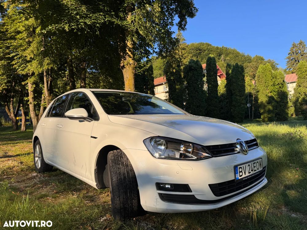 Volkswagen Golf 1.2 TSI BMT Comfortline - 6