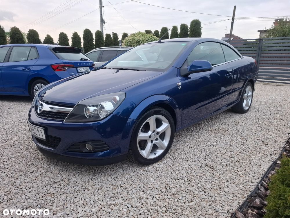 Opel Astra 1.8 Edition 111 Jahre - 14