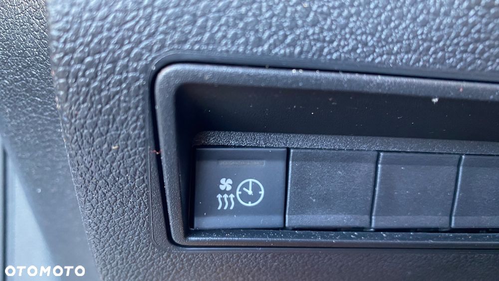 Toyota Proace City - 34