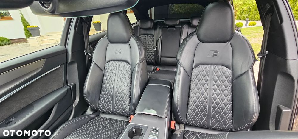 Audi A6 Avant 55 TFSI e Quattro Sport S tronic - 18