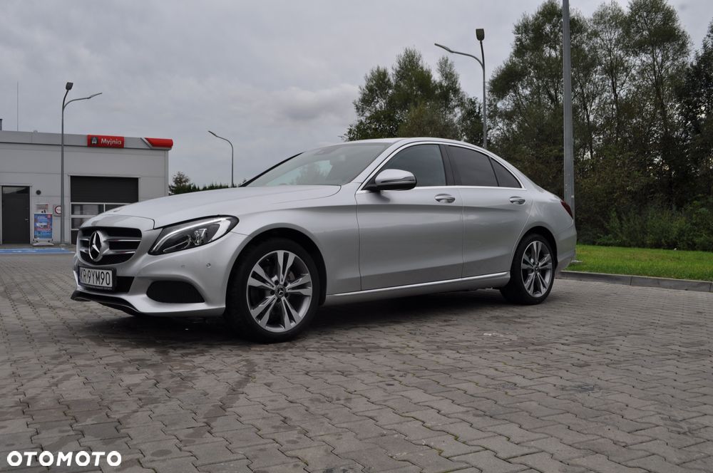 Mercedes-Benz Klasa C 200 9G-TRONIC Exclusive - 6