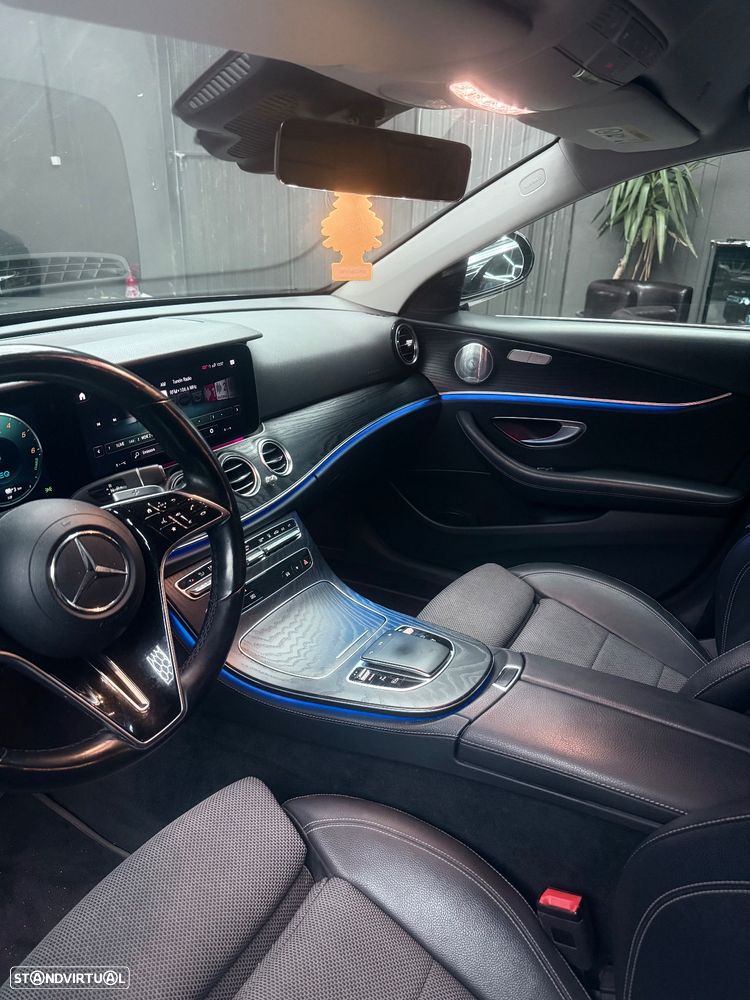 Mercedes-Benz E 300 de 4Matic T 9G-TRONIC Exclusive - 14