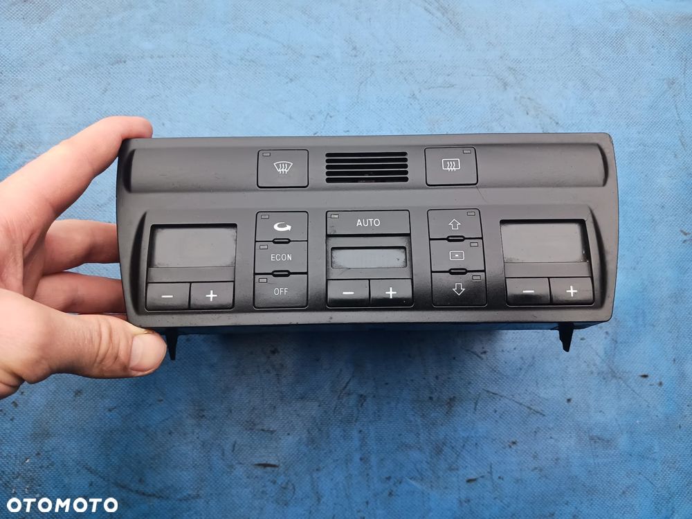 Panel klimatyzacji nawiewu Audi A6 C5 Lfit EO 4B0820043H sterowanie ogrzewaniem nawiewem - 1