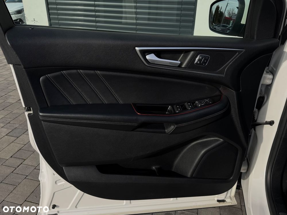 Ford Edge 2.0 TDCi Twin-Turbo 4WD ST-Line - 17