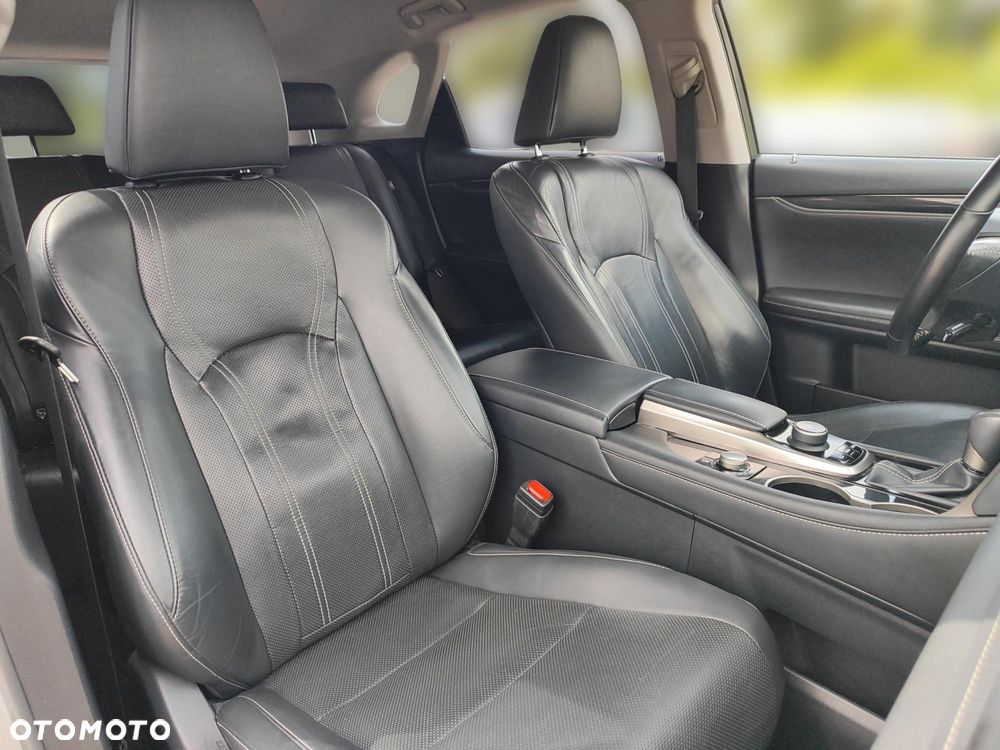 Lexus RX - 22
