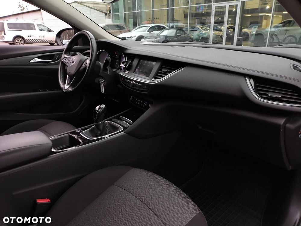 Opel Insignia 1.6 CDTI Enjoy S&S - 28