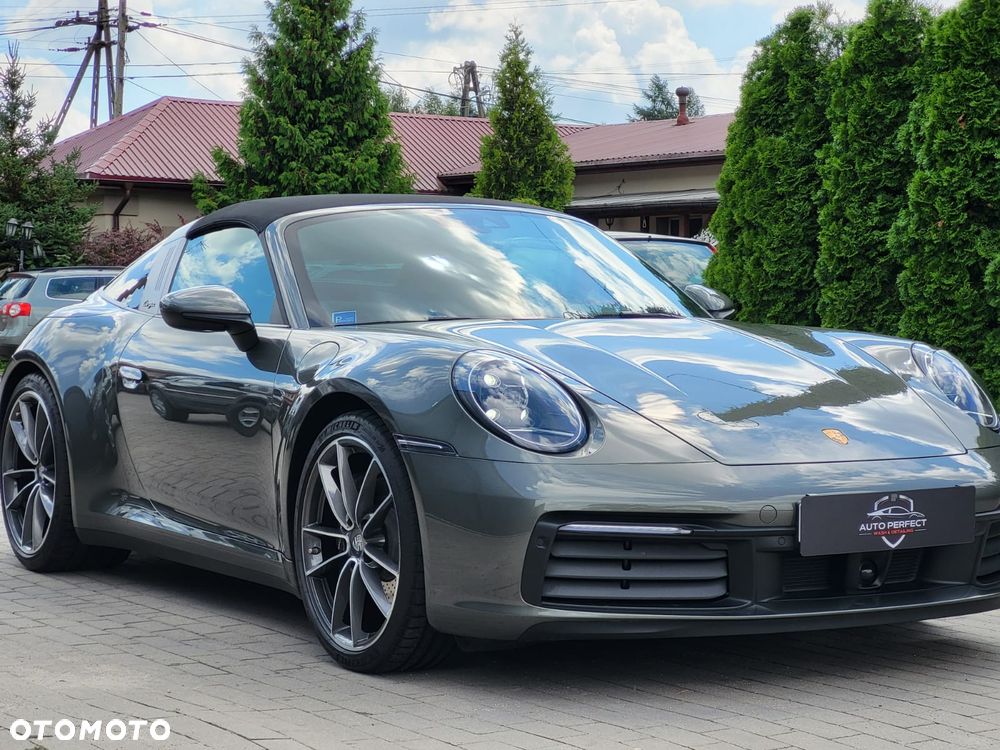 Porsche 911 Targa 4 - 13