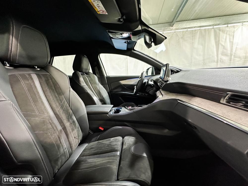 Peugeot 3008 1.6 Hybrid GT Pack e-EAT8 - 30