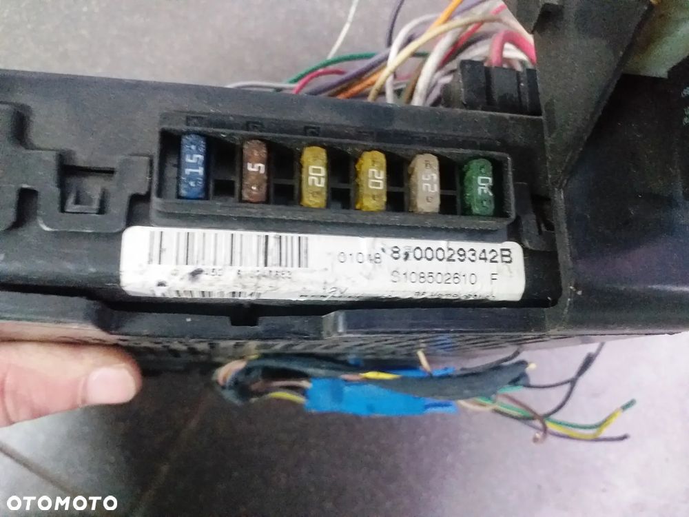 Moduł komfortu Renault Scenic 1.6	8200029342b 7703397911 - 3