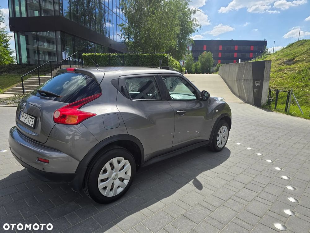 Nissan Juke 1.6 Visia - 13