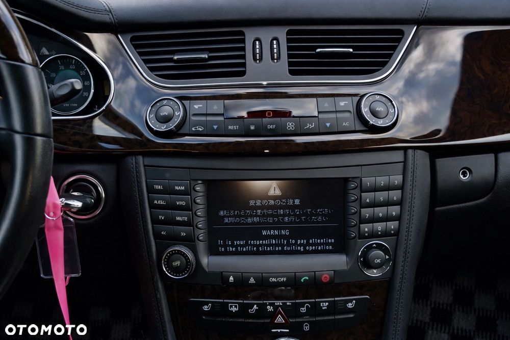 Mercedes-Benz CLS - 9