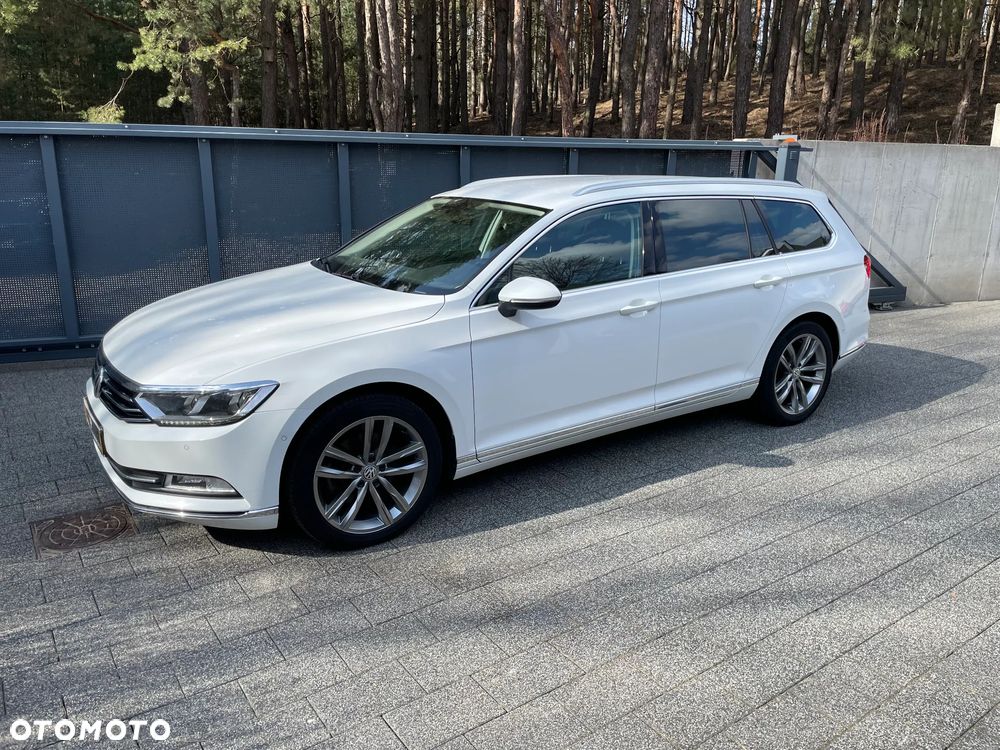 Volkswagen Passat 2.0 TDI (BlueMotion Technology) Highline - 9