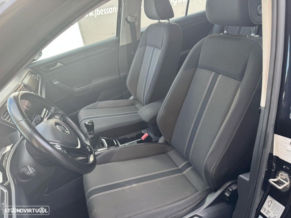 VW T-Roc 1.0 TSI - 18