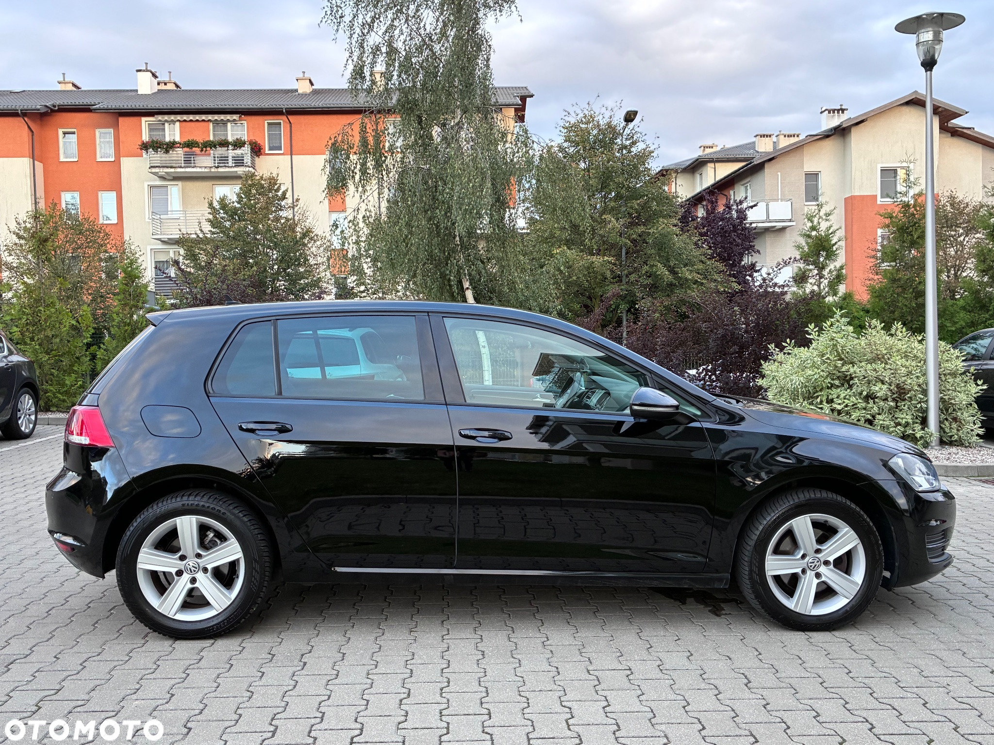 Volkswagen Golf 1.6 TDI BlueMotion Technology Trendline - 13