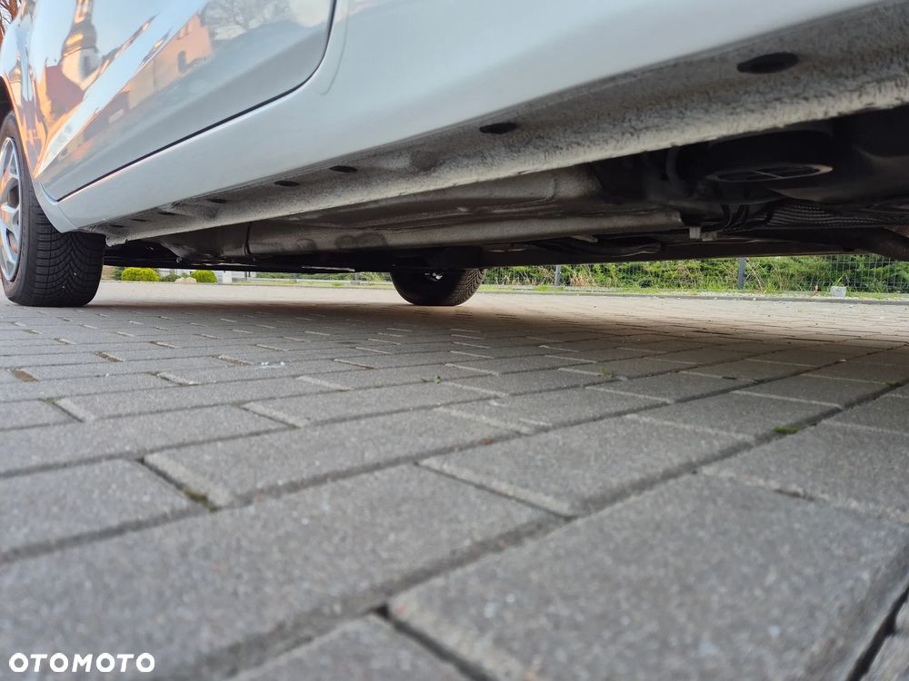 Ford Fiesta 1.25 Champions Edition - 20