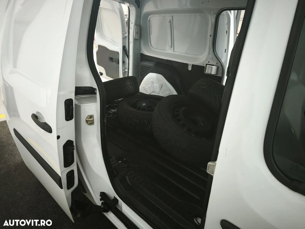 Renault Kangoo Maxi - 8