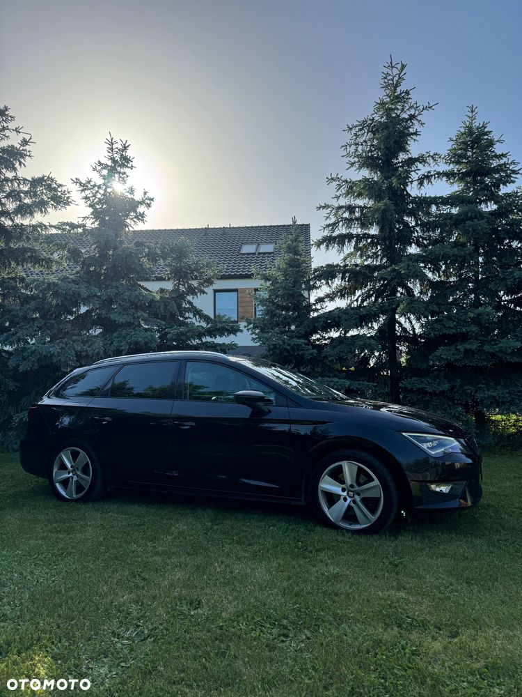 Seat Leon 2.0 TDI DPF Start&Stop DSG FR - 3