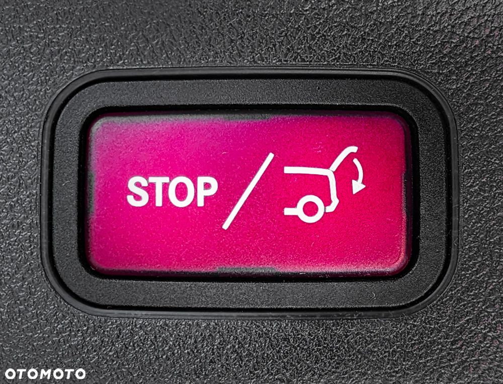 Mercedes-Benz GLA 200 AMG Line - 19