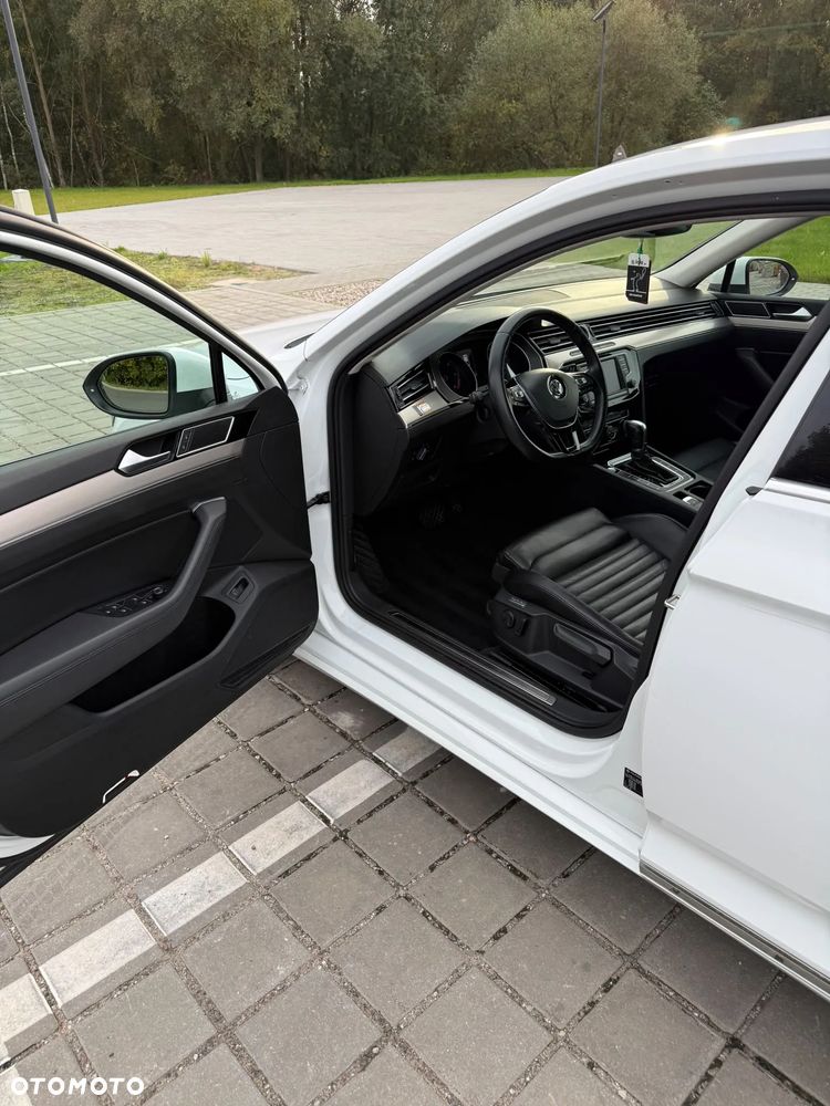 Volkswagen Passat 2.0 TDI BMT Comfortline DSG - 17