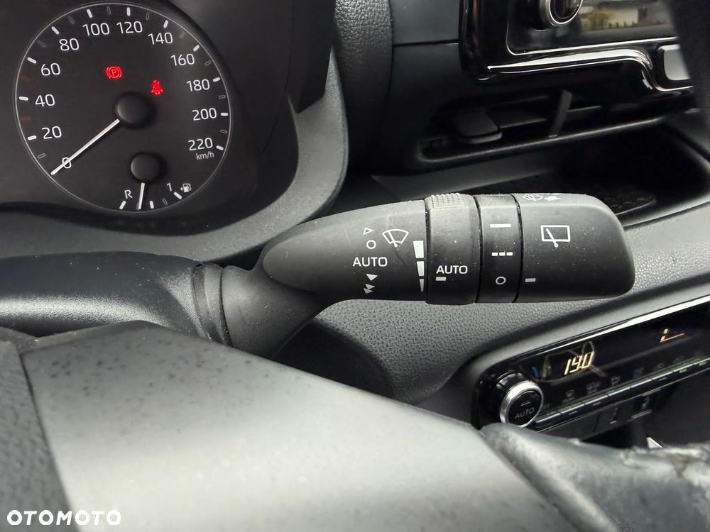 Toyota Yaris Hybrid 1.5 Comfort - 27