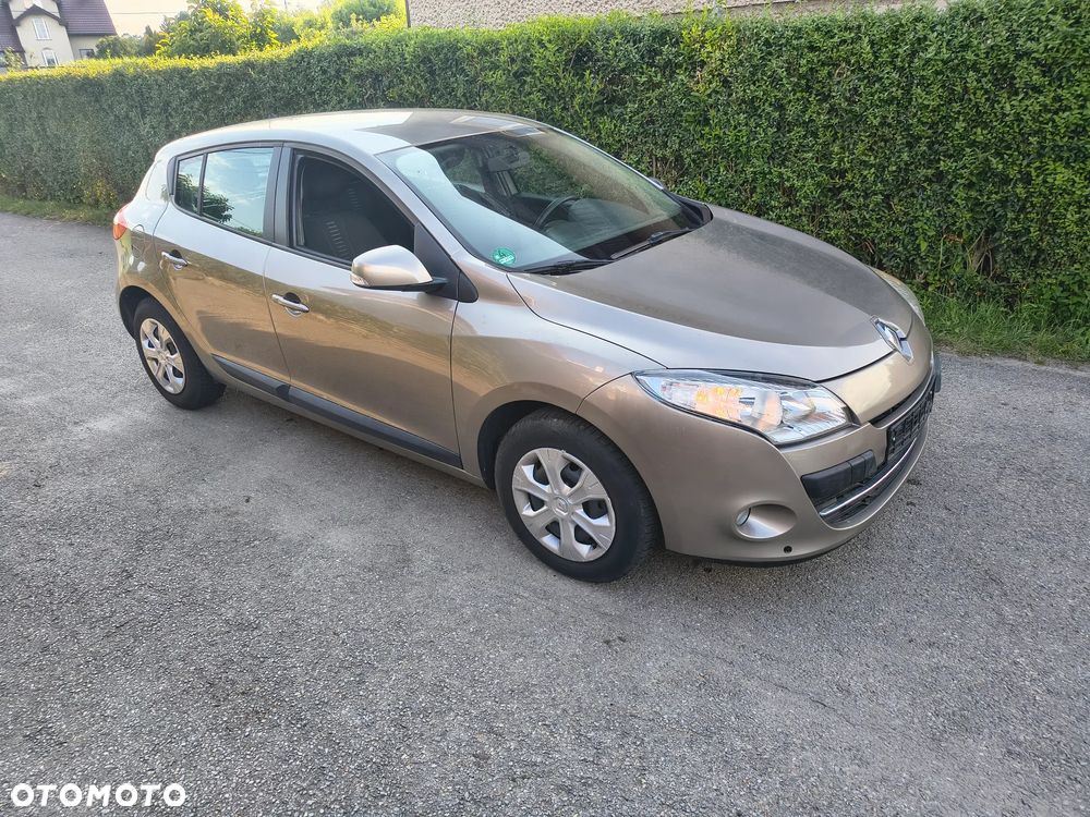 Renault Megane - 18
