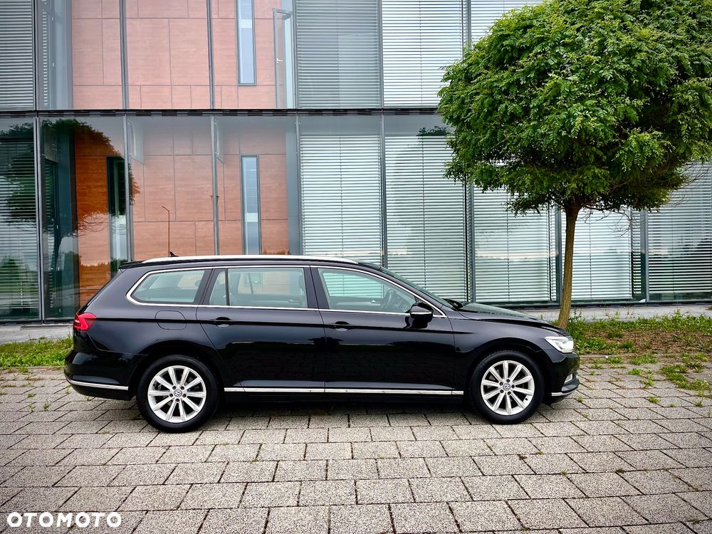 Volkswagen Passat - 13