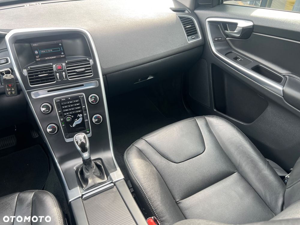 Volvo XC 60 D3 Ocean Race - 18