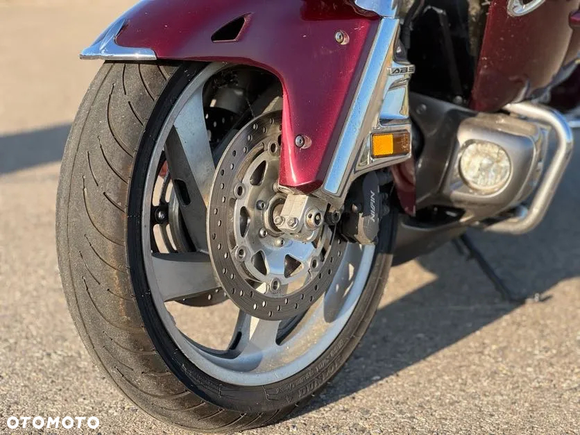 Honda GL - 9