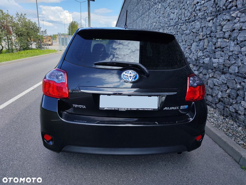 Toyota Auris - 10