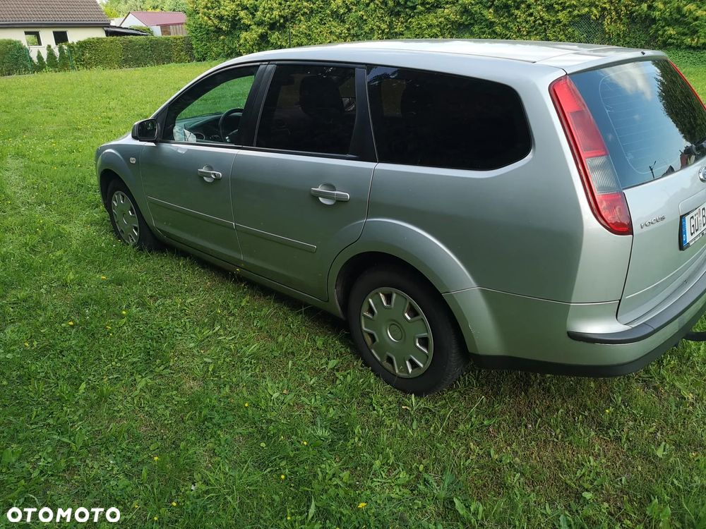 Ford Focus 1.6 TDCi DPF Ghia - 2