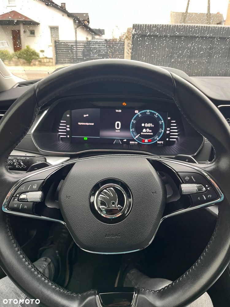 Skoda Octavia 1.4 TSI DSG Clever - 15