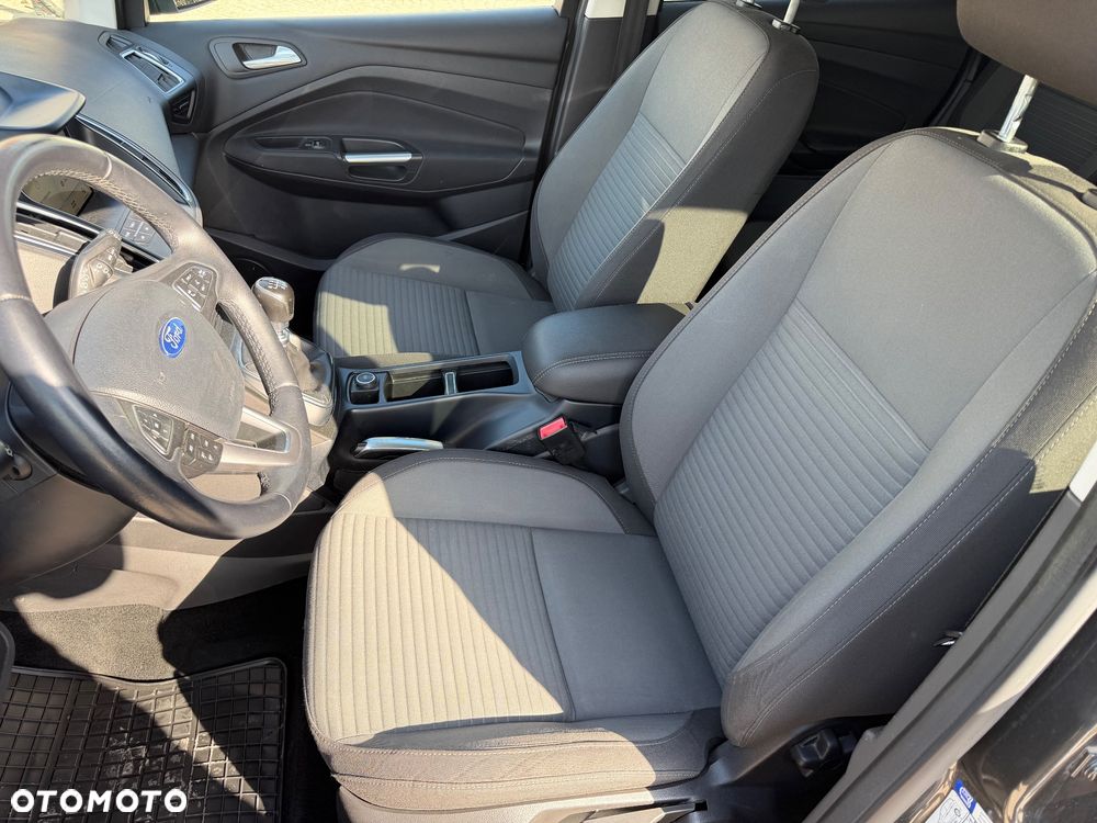 Ford C-MAX 1.5 TDCi Start-Stop-System Titanium - 22