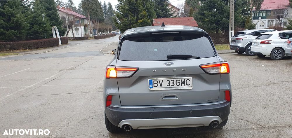Ford Kuga 1.5 EcoBoost 2x4 Titanium - 13