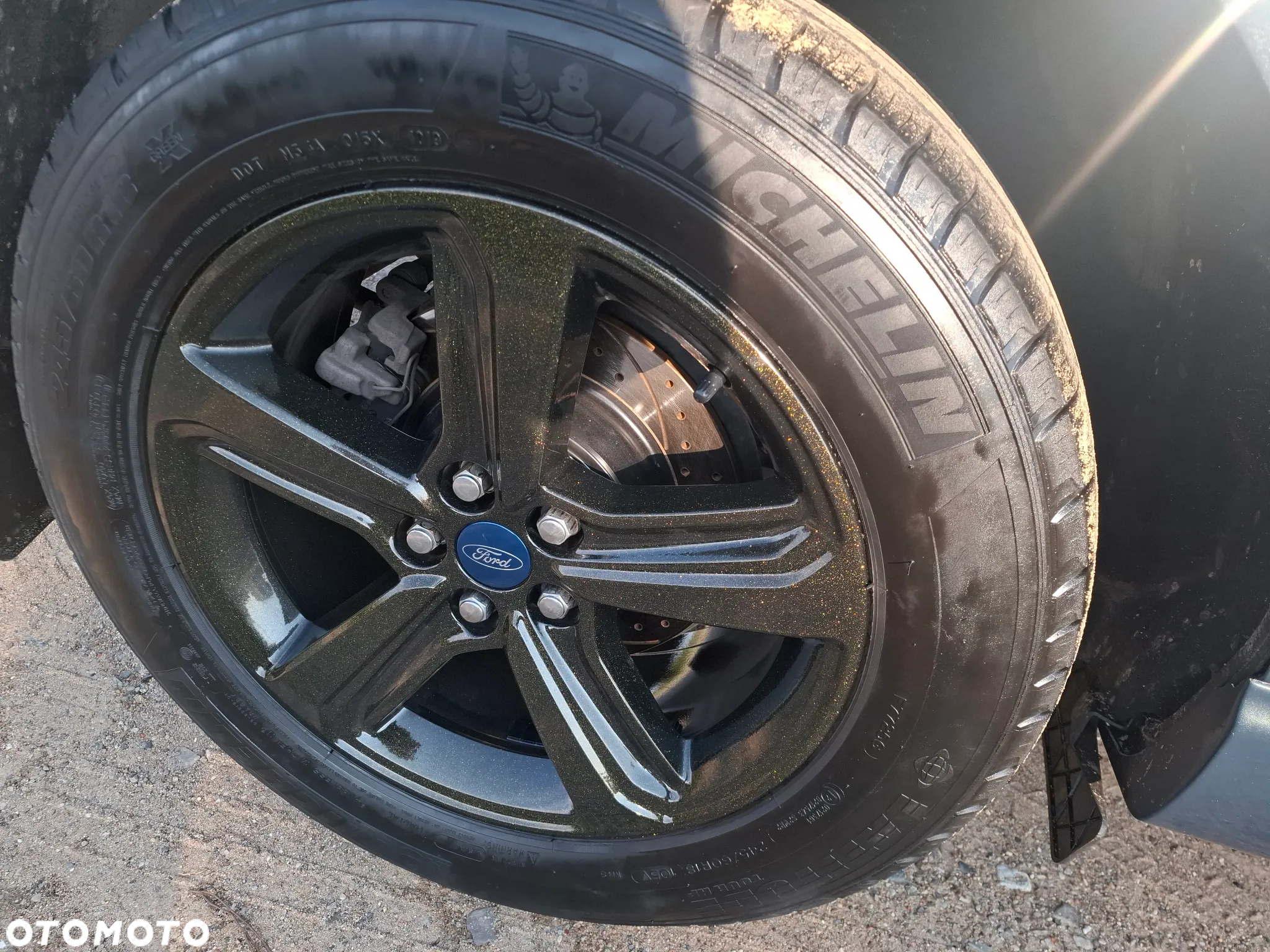 Ford Edge - 10