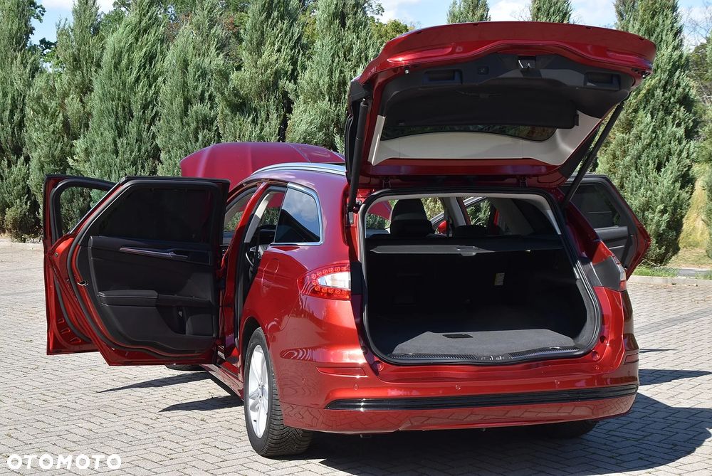 Ford Mondeo - 12