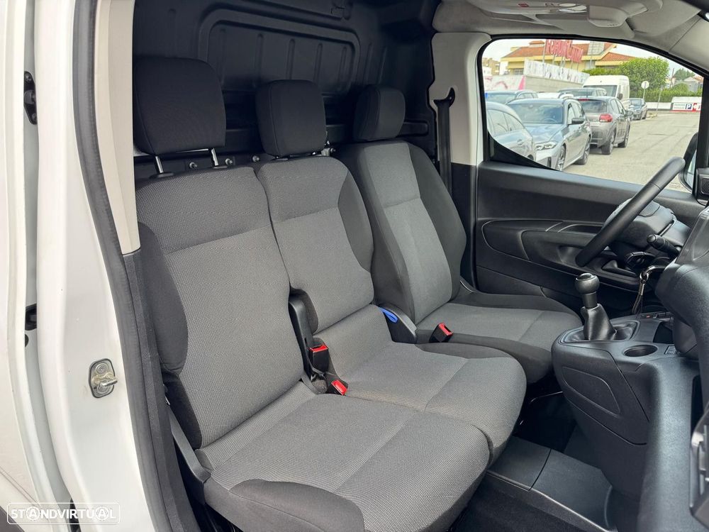 Toyota Proace 1.5D L1 Comfort - IVA DEDUTÍVEL - 14