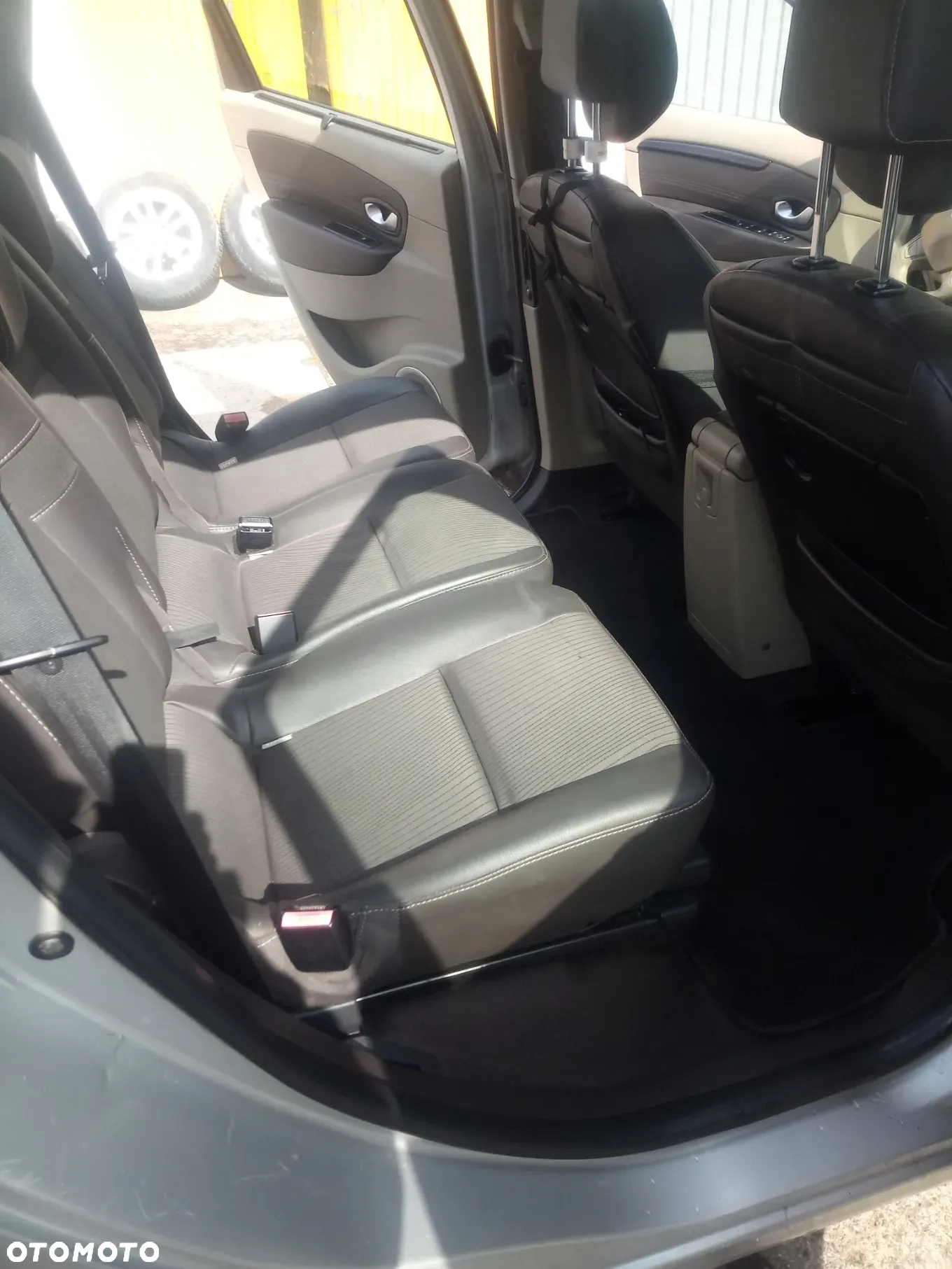 Renault Grand Scenic Gr 1.5 dCi Life - 12