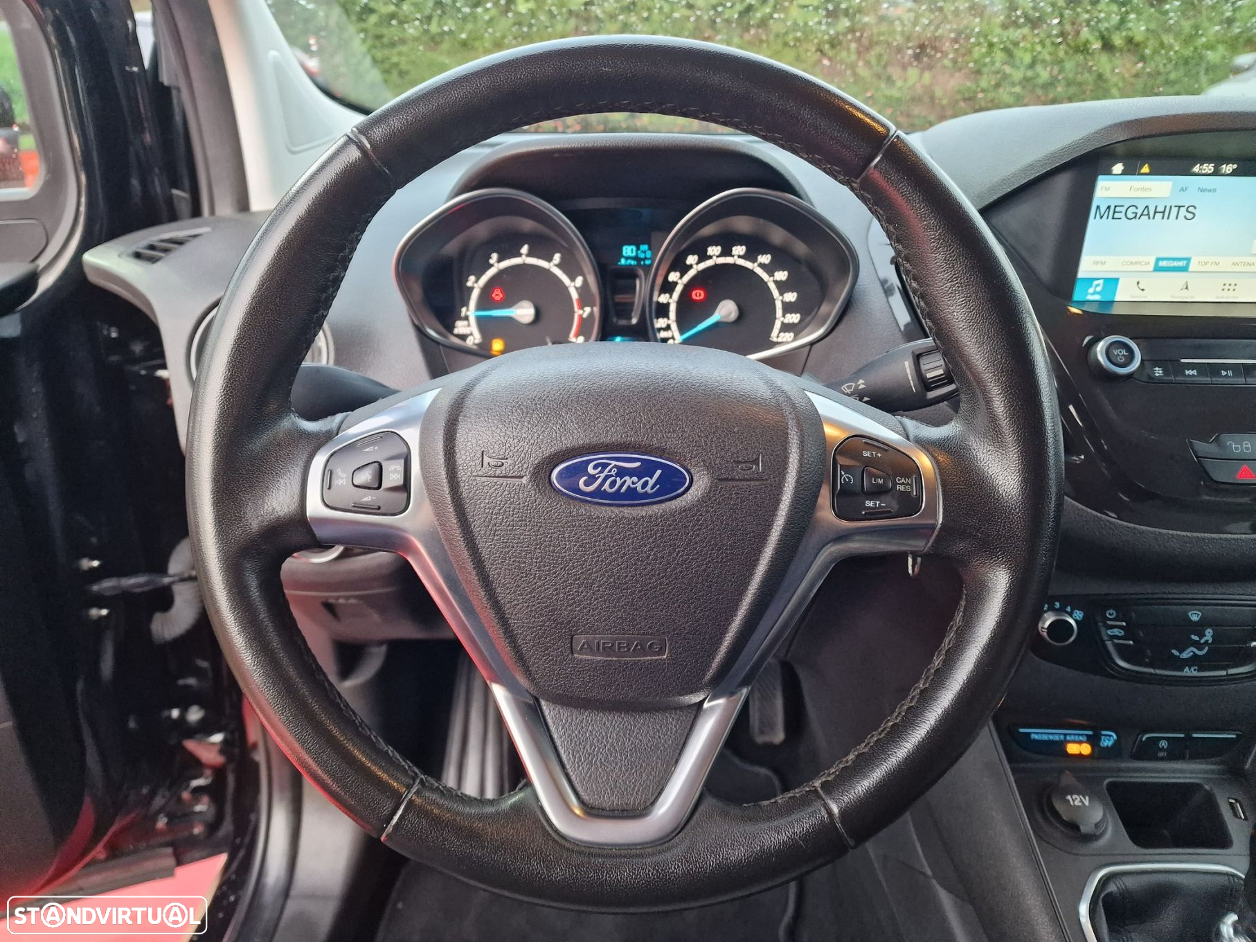 Ford Tourneo Courier 1.0 EcoBoost Titanium - 18