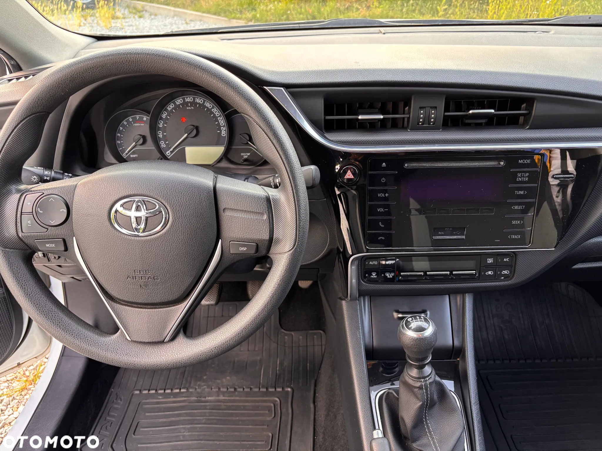 Toyota Auris 1.6 Active - 12