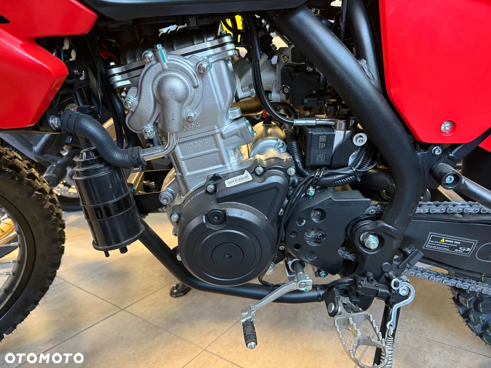 QJMOTOR COV 125X - 5