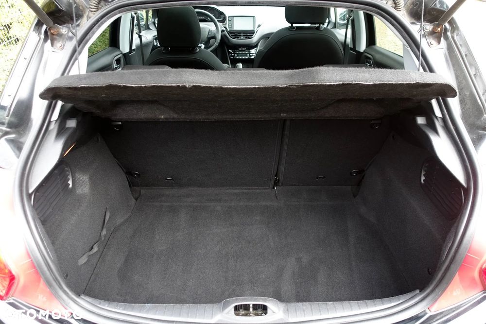 Peugeot 208 e-HDi 92 Stop&Start Style - 26