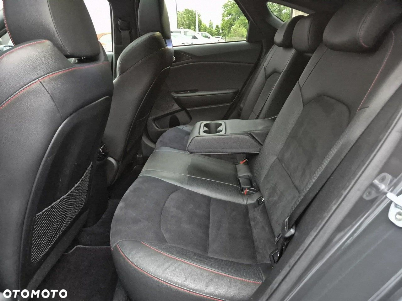 Kia ProCeed 1.6 T-GDI DCT7 OPF GT - 22