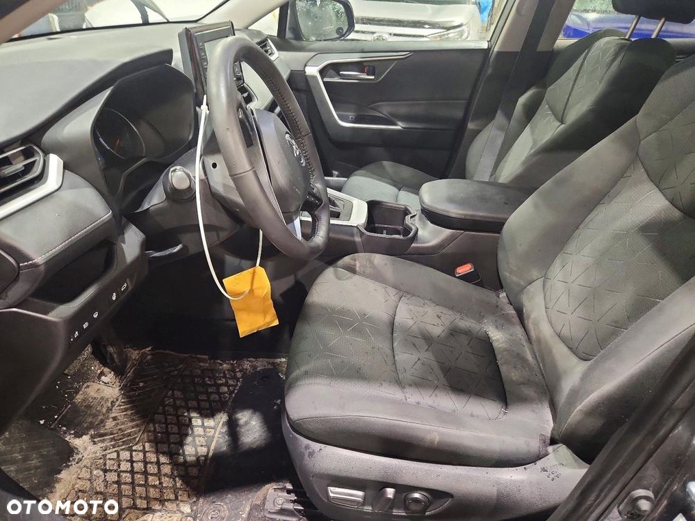 Toyota RAV4 2.5 4x2 Edition - 8