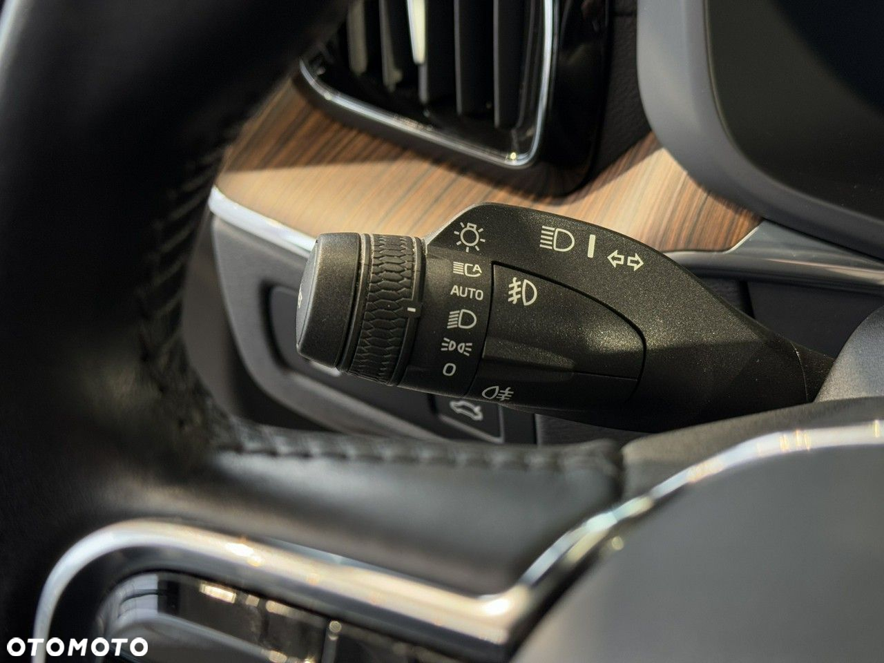 Volvo XC 60 - 21